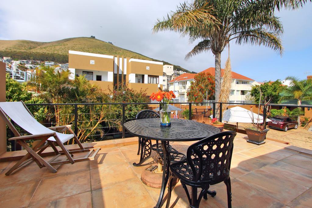 Guest house 40 Winks Green Point