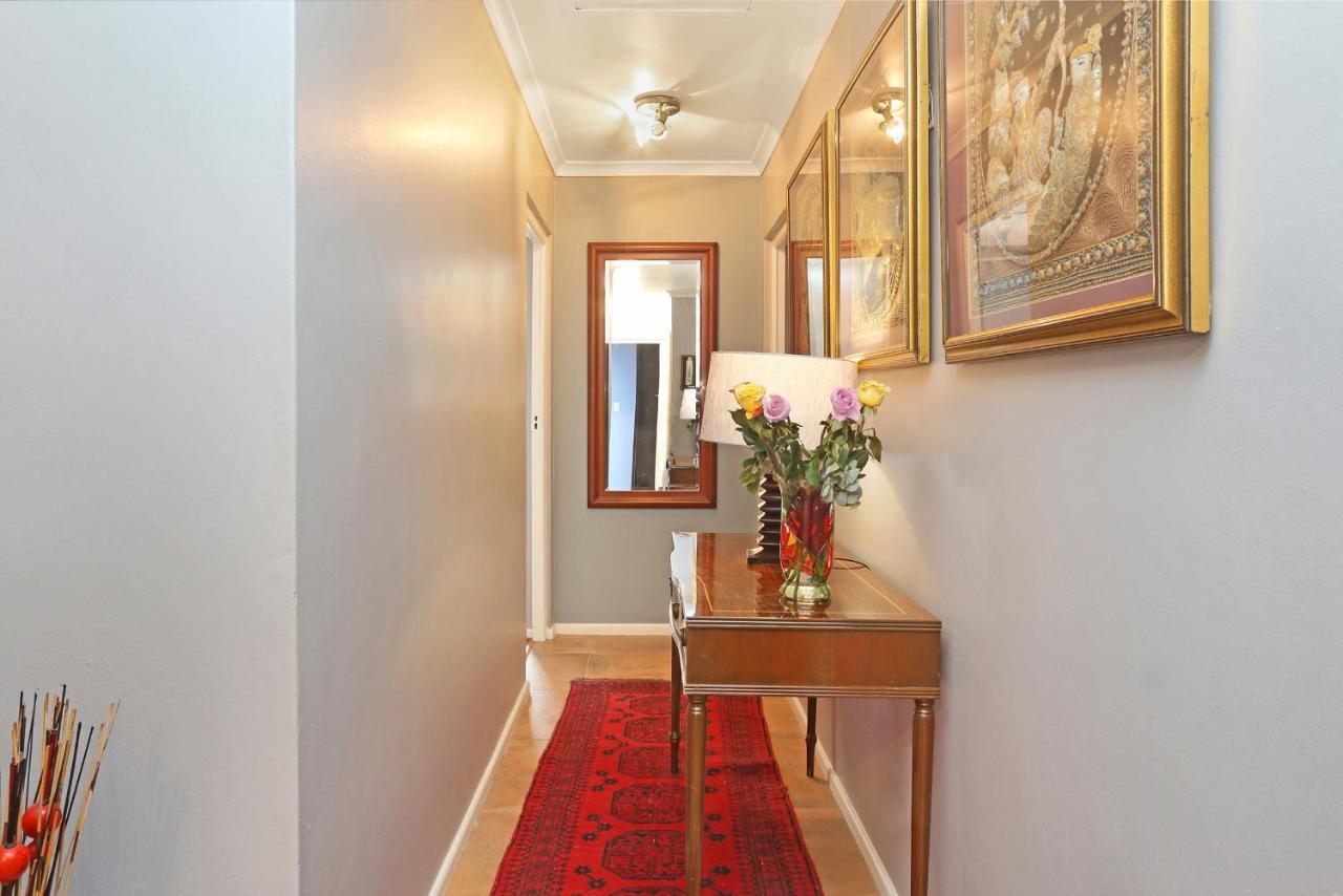 40 Winks Green Point Guest house Cape Town